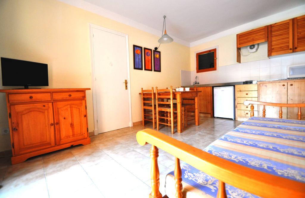 Sant Joan Apartaments - Adults Only Cala'N Blanes  Dış mekan fotoğraf